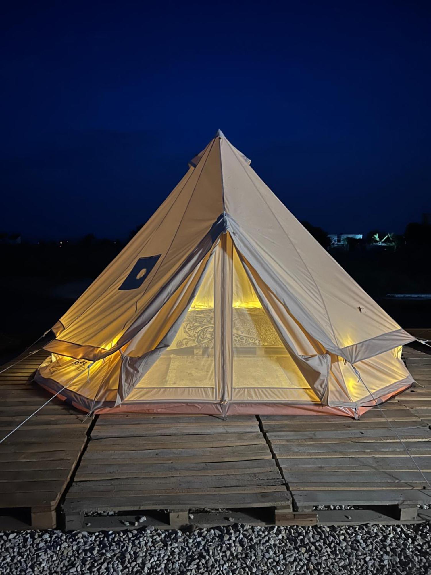 מלון קורבו Meme Glamping מראה חיצוני תמונה