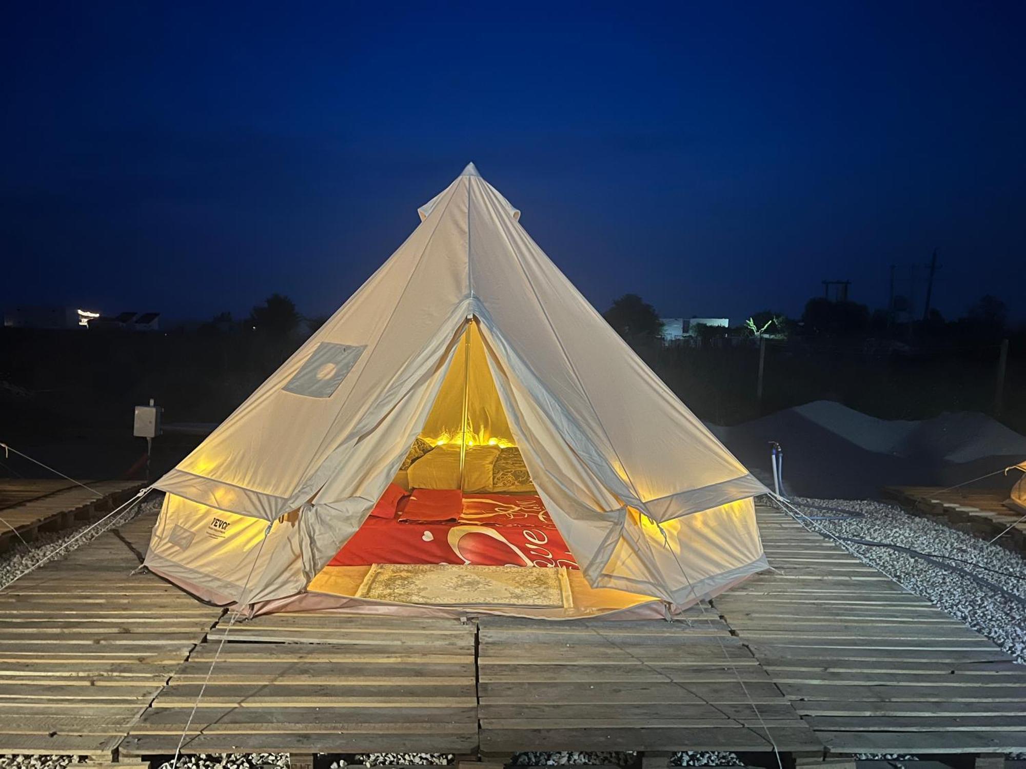 מלון קורבו Meme Glamping מראה חיצוני תמונה