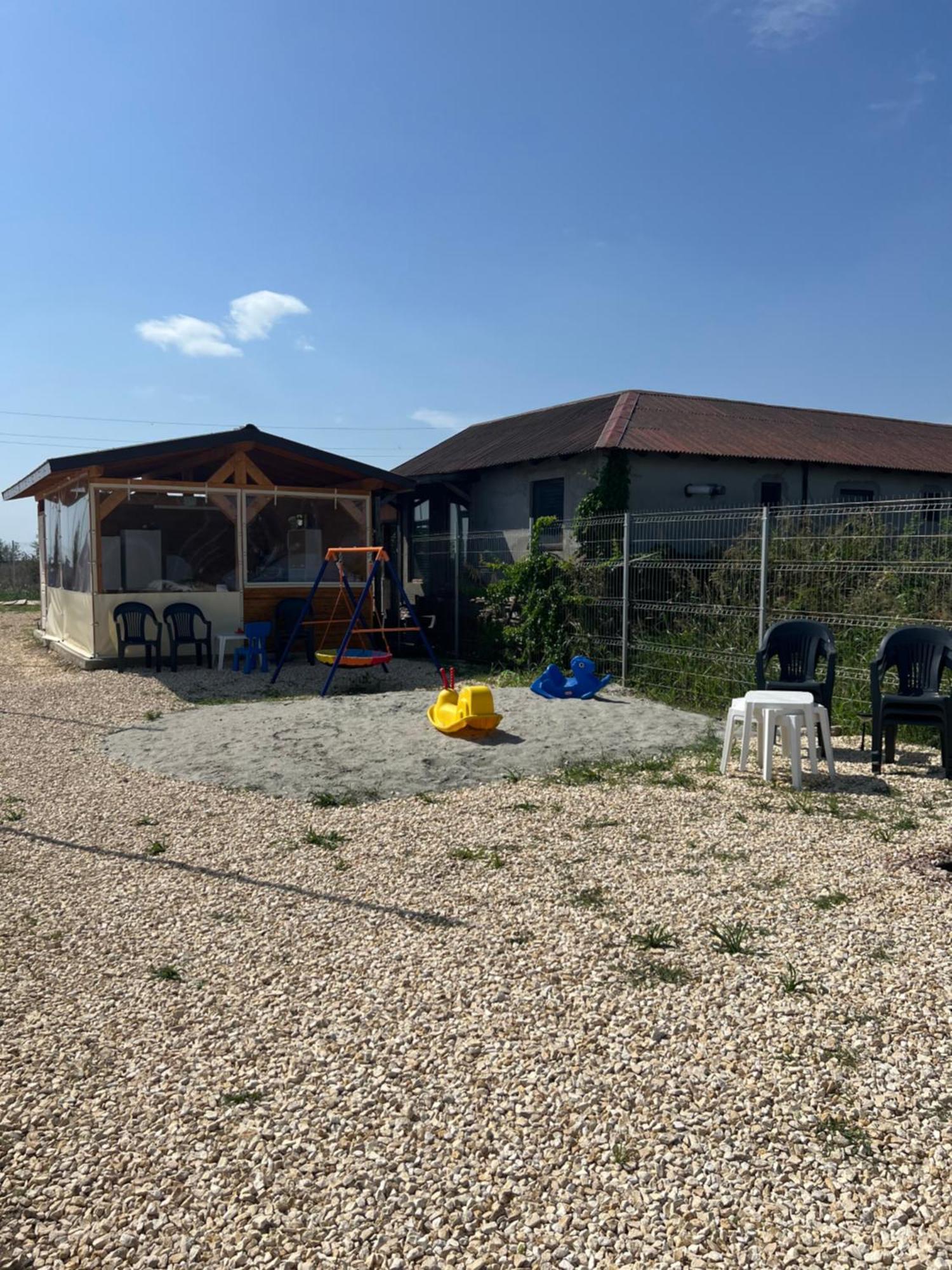 מלון קורבו Meme Glamping מראה חיצוני תמונה